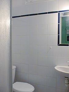 Paris 1 Bedroom apartment - bathroom (PA-1267) photo 2 of 4