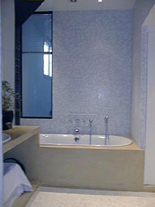 Paris 4 Bedroom - Loft accommodation - bathroom 1 (PA-1281) photo 3 of 4