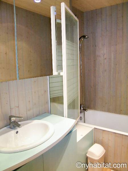 Bathroom 1 - Photo 1 of 2 Bathroom 1 - Photo 1 of 2
