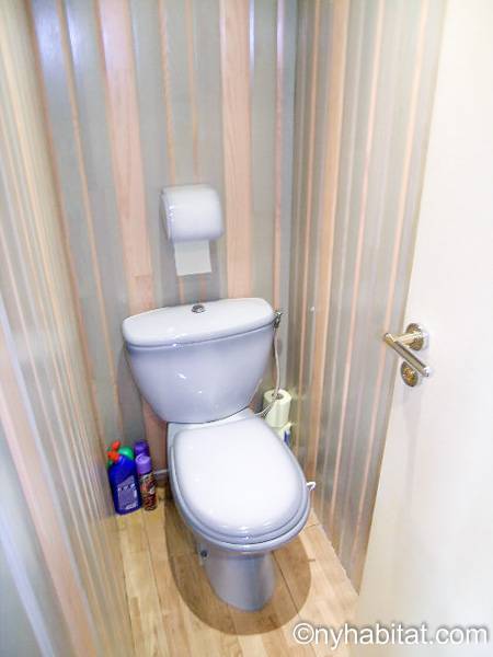 Bathroom 2 - Photo 1 of 2 Bathroom 2 - Photo 1 of 2