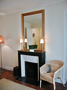 Paris 1 Bedroom apartment - bedroom (PA-1313) photo 3 of 6