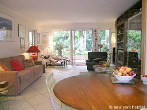 Paris T2 logements location appartements - s&eacute;jour (PA-1351) photo 2 de 7