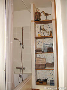 Paris T2 logements location appartements - salle d'eau 1 (PA-1351) photo 2 de 2