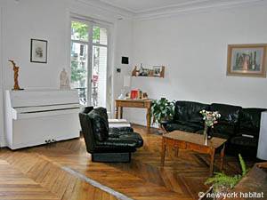 Paris 3 Bedroom accommodation - living room (PA-1377) photo 2 of 14