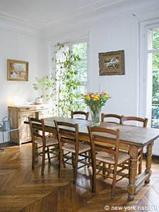 Paris 3 Bedroom accommodation - living room (PA-1377) photo 11 of 14