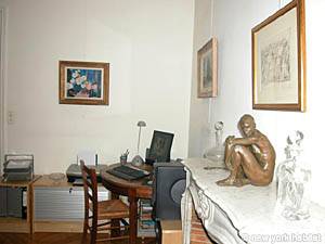 Paris 3 Bedroom accommodation - living room (PA-1377) photo 14 of 14