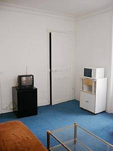 Paris Studio/T1 logements location appartements - s&eacute;jour (PA-1388) photo 2 de 6