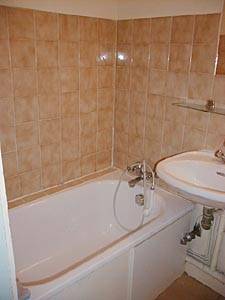 Paris Studio/T1 logements location appartements - salle d'eau 1 (PA-1388) photo 2 de 3