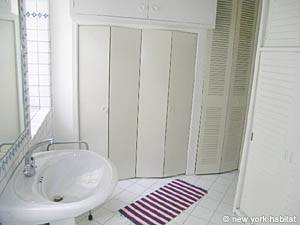 Paris Studio/T1 logements location appartements - salle d'eau (PA-1407) photo 2 de 4