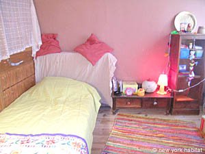 Par&iacute;s 5 Dormitorios - Loft - Tr&iacute;plex alojamiento - dormitorio 4 (PA-1476) photo 1 de 4