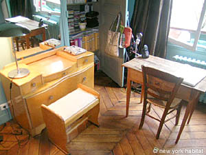 Paris T2 appartements location vacances - chambre (PA-1486) photo 2 de 6