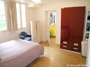 Paris 4 Bedrooms apartment - bedroom 2 (PA-1501) photo 3 of 5