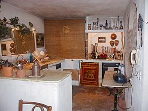 Paris T4 - Loft - Triplex - Maison citadine logement location appartement - cuisine (PA-1514) photo 1 sur 6