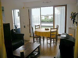 Paris 1 Bedroom accommodation - living room (PA-1561) photo 4 of 6