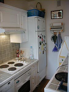 Paris 1 Bedroom accommodation - kitchen (PA-1561) photo 2 of 3