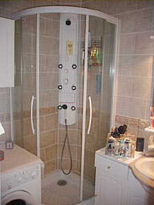 Paris 1 Bedroom accommodation - bathroom (PA-1561) photo 1 of 4