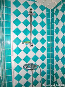Paris T6 - Loft appartements location vacances - salle d'eau 4 (PA-1581) photo 3 de 3