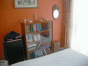 Paris 1 Bedroom accommodation - bedroom (PA-1582) photo 3 of 3