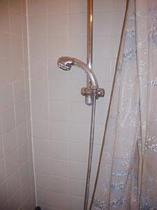 Paris 1 Bedroom accommodation - bathroom 1 (PA-1582) photo 2 of 4