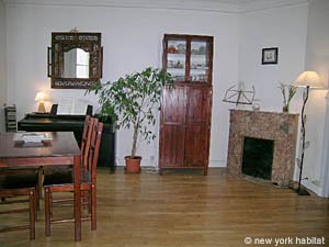 Paris T2 appartement location vacances - s&eacute;jour (PA-1584) photo 2 sur 8