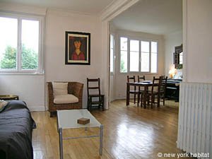 Paris T2 appartement location vacances - s&eacute;jour (PA-1584) photo 6 sur 8