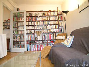 Paris T2 appartement location vacances - s&eacute;jour (PA-1584) photo 7 sur 8