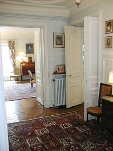 Paris 3 Bedroom apartment - living room 1 (PA-1620) photo 6 of 8