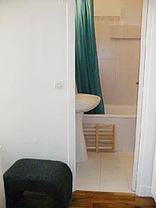 Paris Studio/T1 logements location appartements - salle d'eau (PA-1637) photo 1 de 4