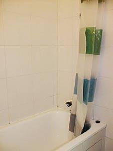 Paris Studio accommodation - bathroom (PA-1638) photo 2 of 4
