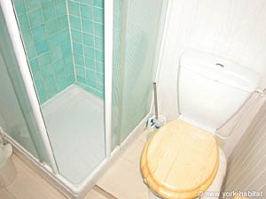 Paris Studio/T1 logements location appartements - salle d'eau (PA-1723) photo 2 de 4