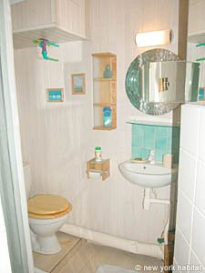 Paris Studio/T1 logements location appartements - salle d'eau (PA-1723) photo 1 de 4