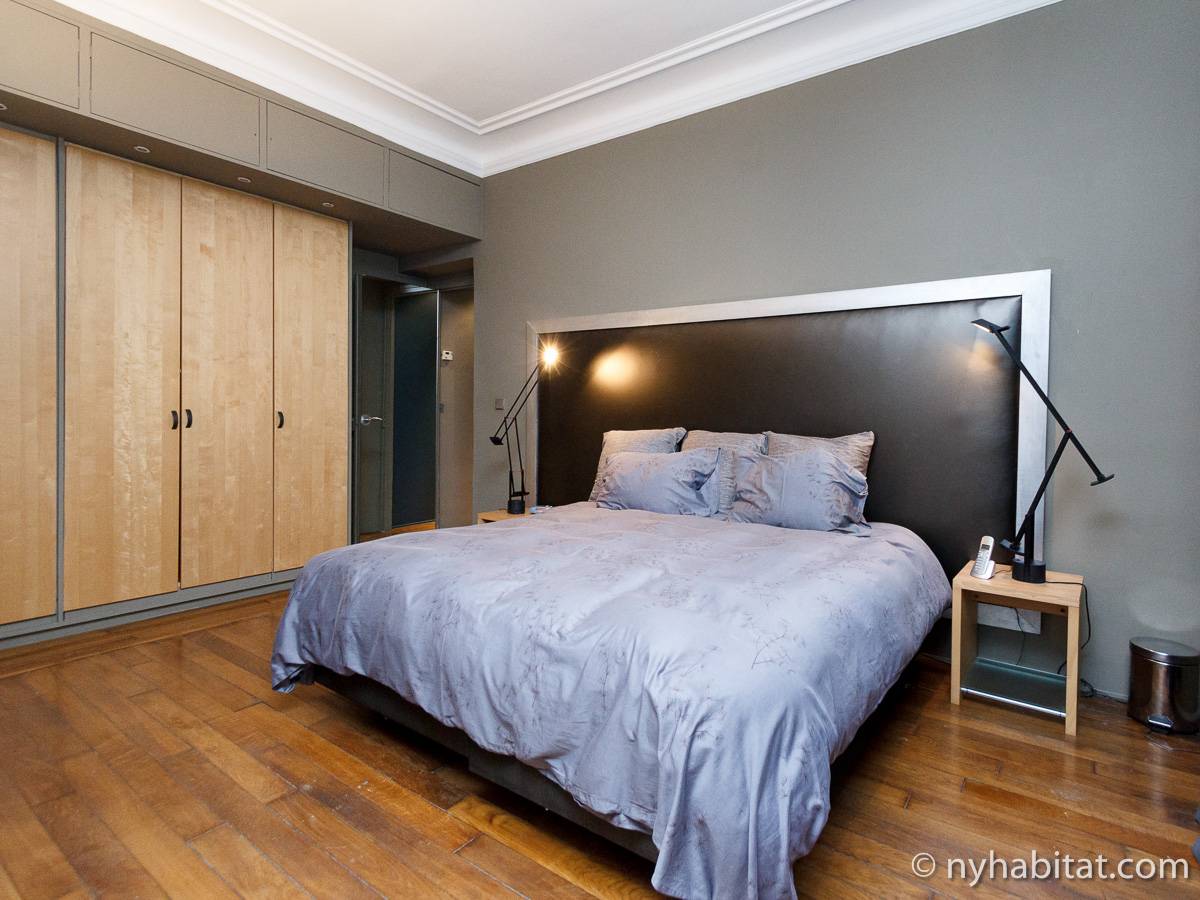 Paris 2 Bedroom apartment - living room (PA-1754) photo 7 of 13