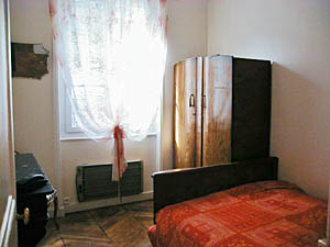 Paris T2 appartements location vacances - chambre (PA-1772) photo 1 de 3