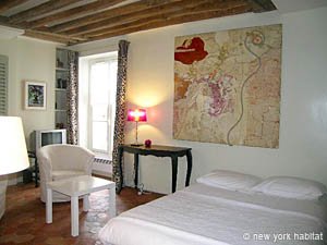 Paris 1 Bedroom accommodation - living room (PA-1804) photo 1 of 9