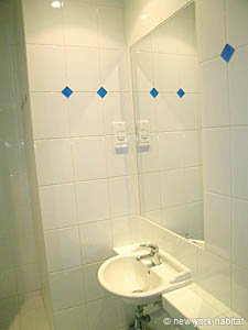 Paris 1 Bedroom accommodation - bathroom (PA-1804) photo 1 of 4