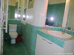 Paris T3 logements location appartements - salle d'eau 1 (PA-1809) photo 2 de 3