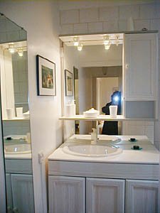 Paris Studio/T1 logements location appartements - salle d'eau (PA-1884) photo 2 de 4