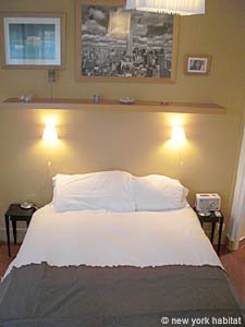 Paris T2 appartements location vacances - chambre (PA-1902) photo 3 de 7