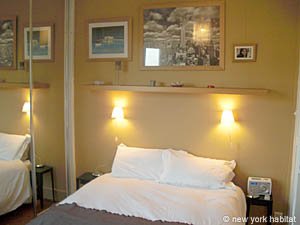 Paris T2 appartements location vacances - chambre (PA-1902) photo 1 de 7