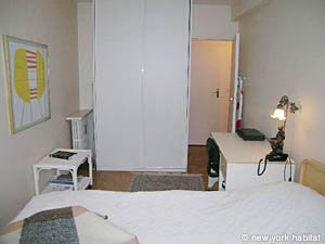 Paris T2 logement location appartement - chambre (PA-1907) photo 2 sur 5