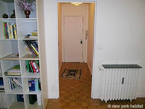 Paris T2 logement location appartement - chambre (PA-1907) photo 3 sur 5
