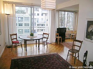 Paris T2 logement location appartement - s&eacute;jour (PA-1907) photo 4 sur 8