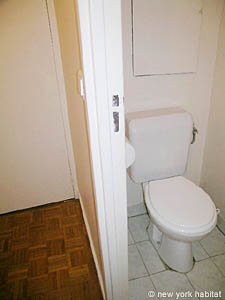 Paris T2 logement location appartement - salle d'eau 2 (PA-1907) photo 1 sur 1