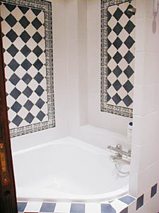 Paris 4 Zimmer wohnungsvermietung - badezimmer 2 (PA-1913) photo 2 von 3