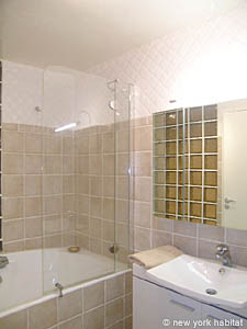 Par&iacute;s 2 Dormitorios alojamiento - ba&ntilde;o 1 (PA-1946) photo 2 de 4
