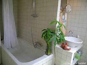 Paris 3 Zimmer wohnungsvermietung - badezimmer 3 (PA-1971) photo 4 von 5