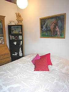 Paris 2 Bedroom apartment - bedroom 2 (PA-1971) photo 3 of 5
