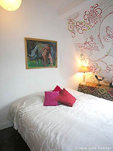 Paris 2 Bedroom apartment - bedroom 2 (PA-1971) photo 1 of 5