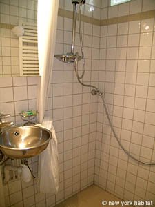 Paris 3 Zimmer wohnungsvermietung - badezimmer 1 (PA-1971) photo 2 von 3