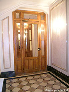 Paris 2 Bedrooms apartment - bedroom 1 (PA-1983) photo 2 of 5